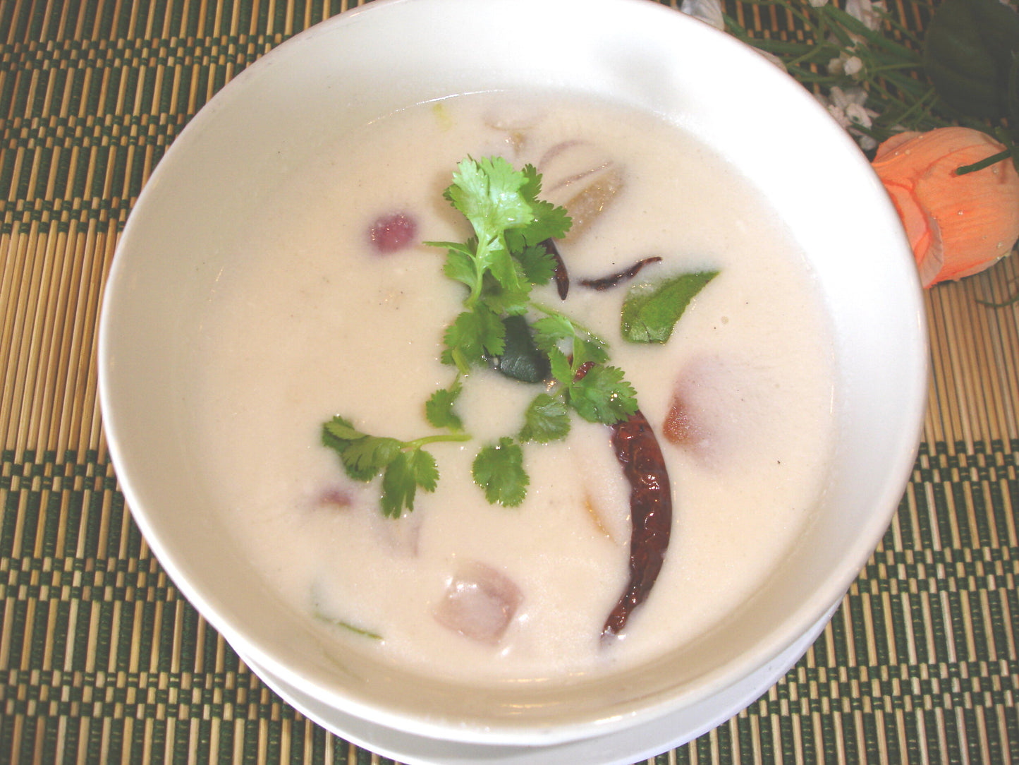 C08 Tom Kha Kai