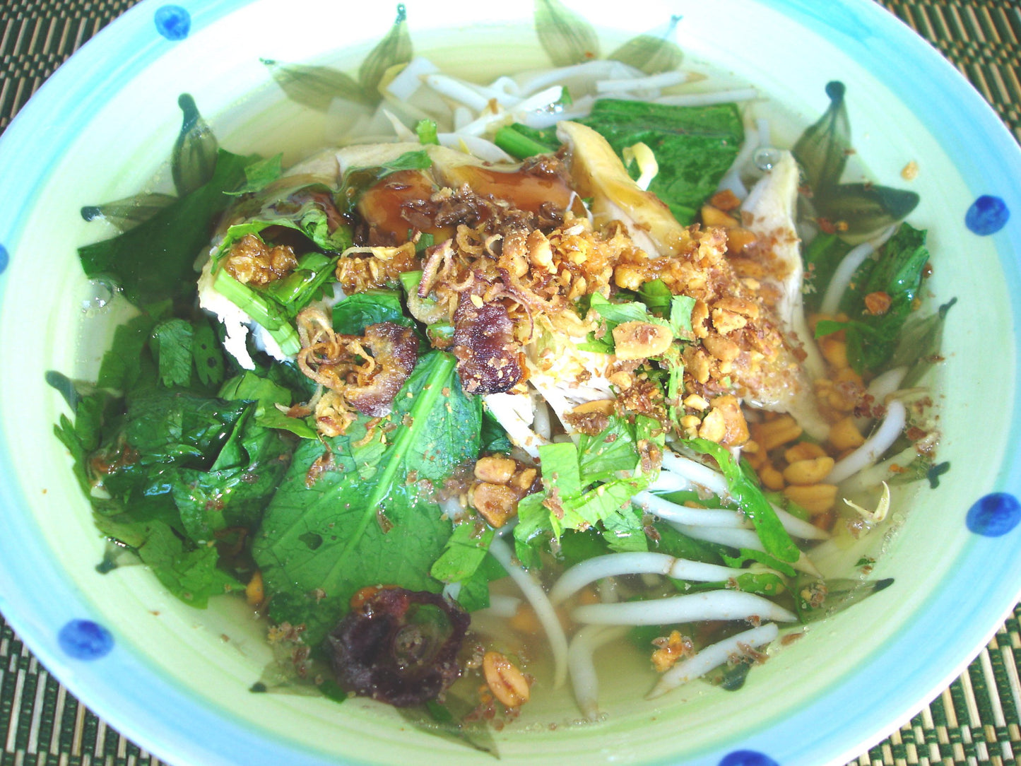 B03 Khuay Teaw Kai Nam