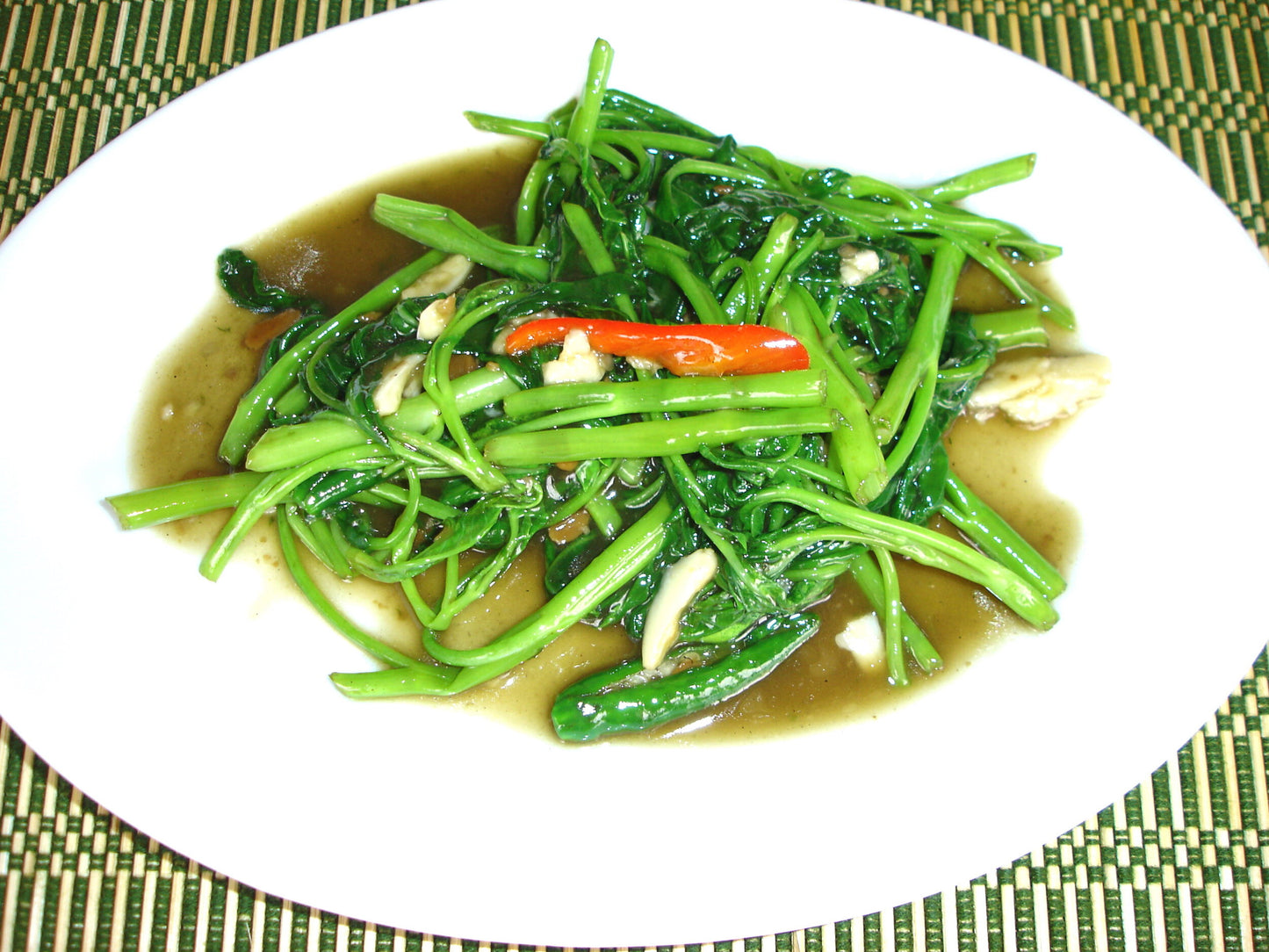 M03/10 Stir-Fried Kangkung / ผัดผักบุ้งไฟแดง