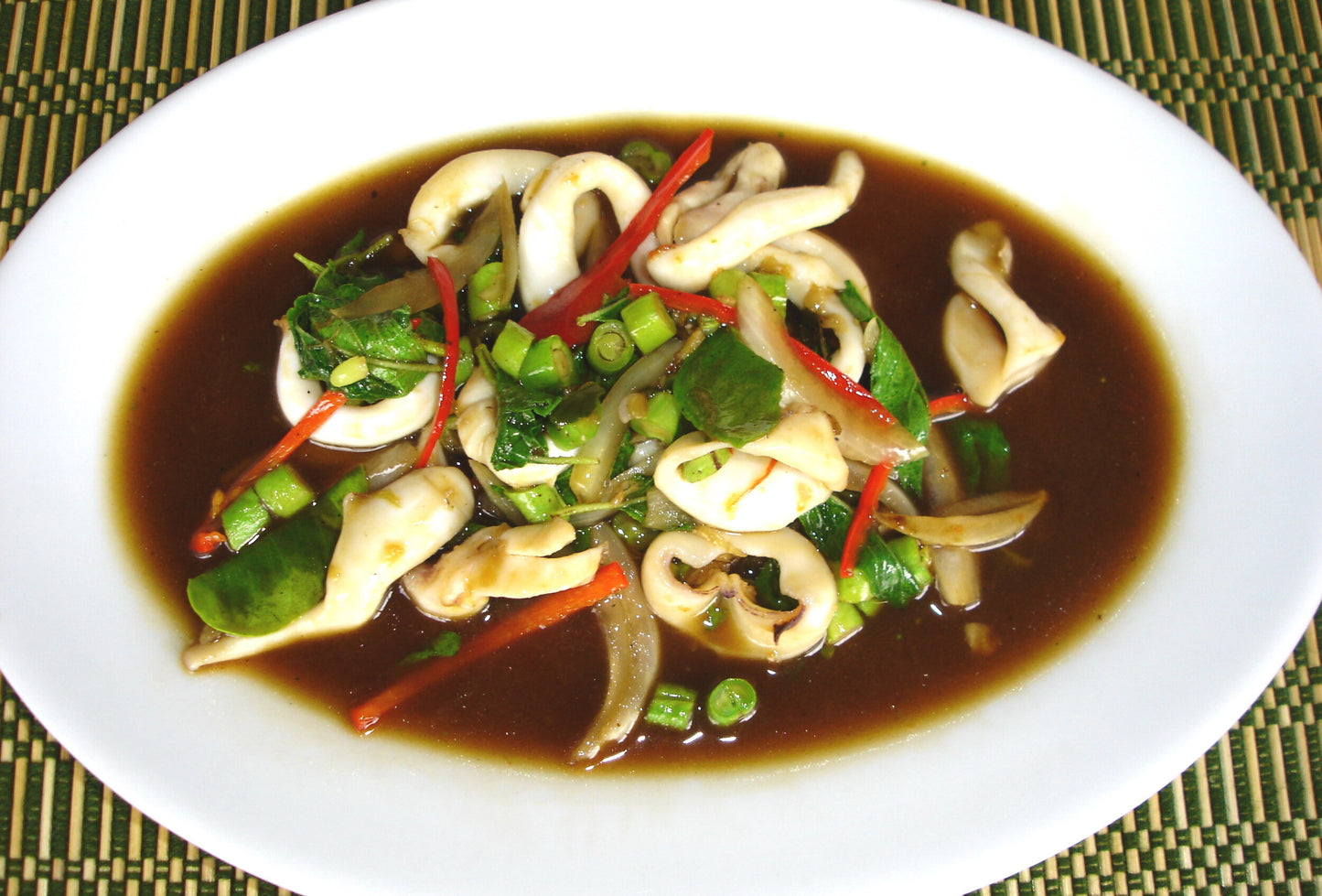 E09SQ Ka Prao Pla Muk / ผัดกระเพราปลาหมึก