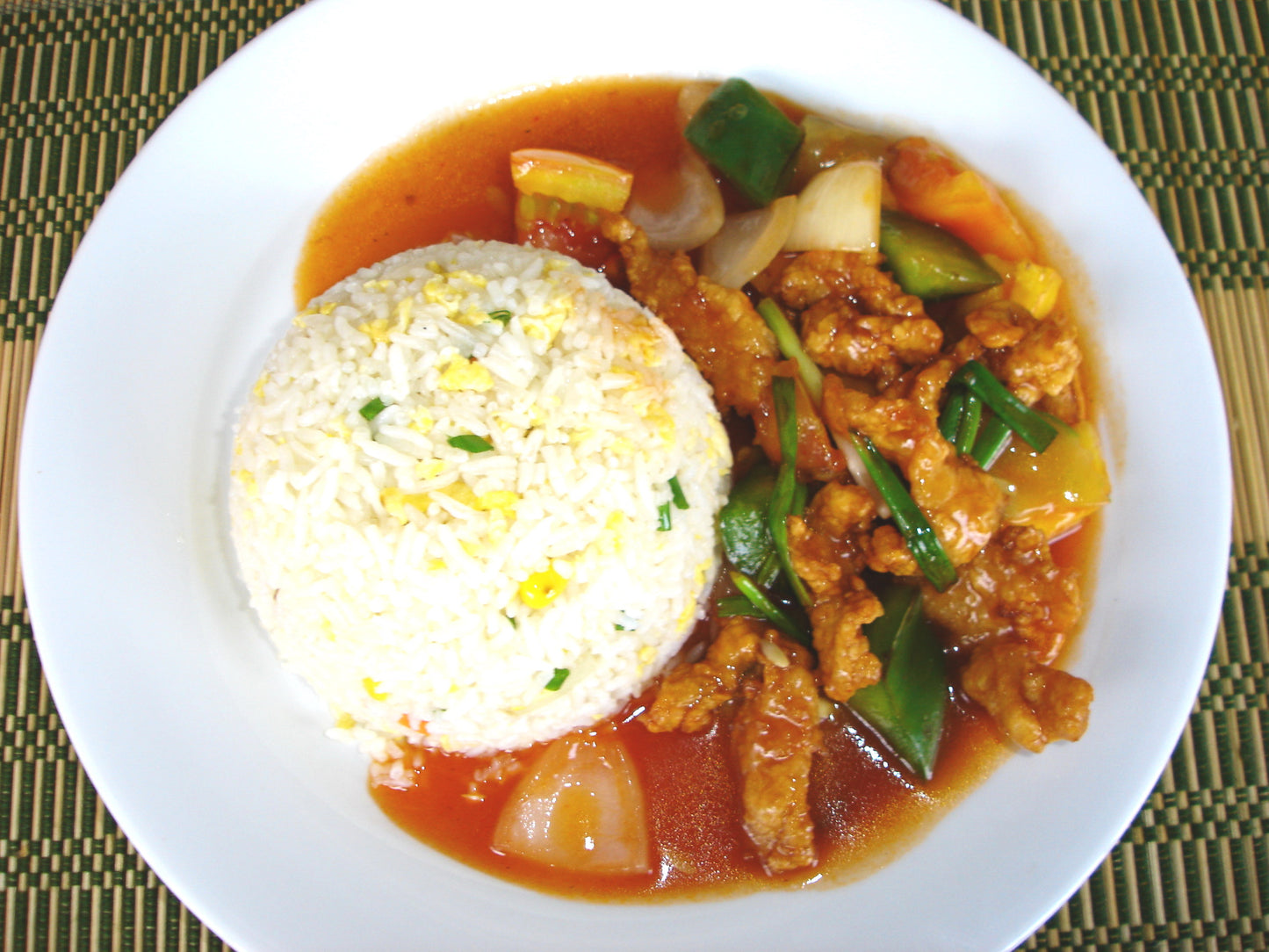 E08CH/F Sweet and Sour Chicken or Fish with Rice or Fried Rice