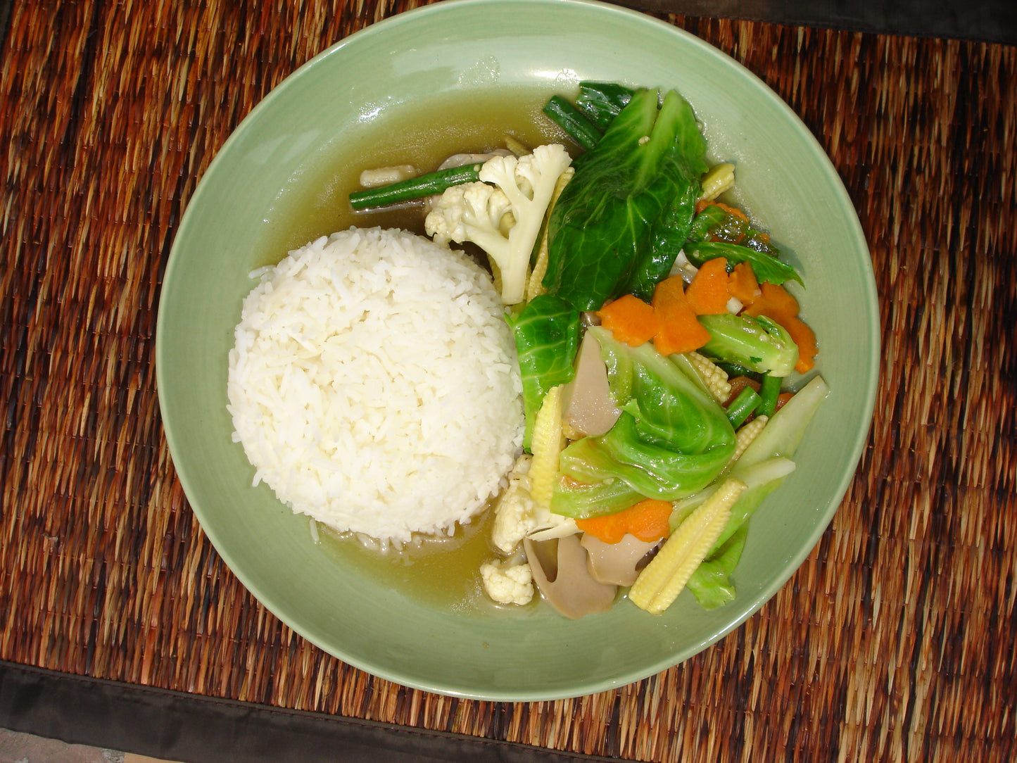 M01 Rice with Mixed Vegetables