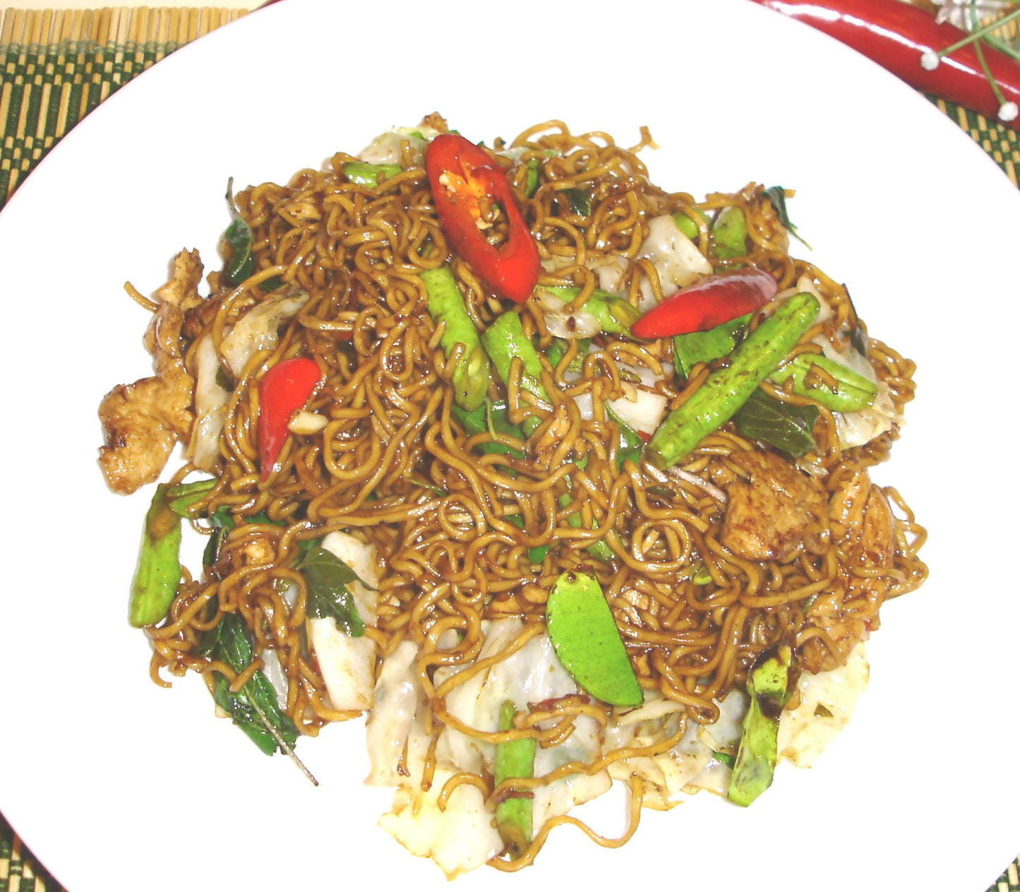 B10 Thai Holy Basil Noodles(Spicy)
