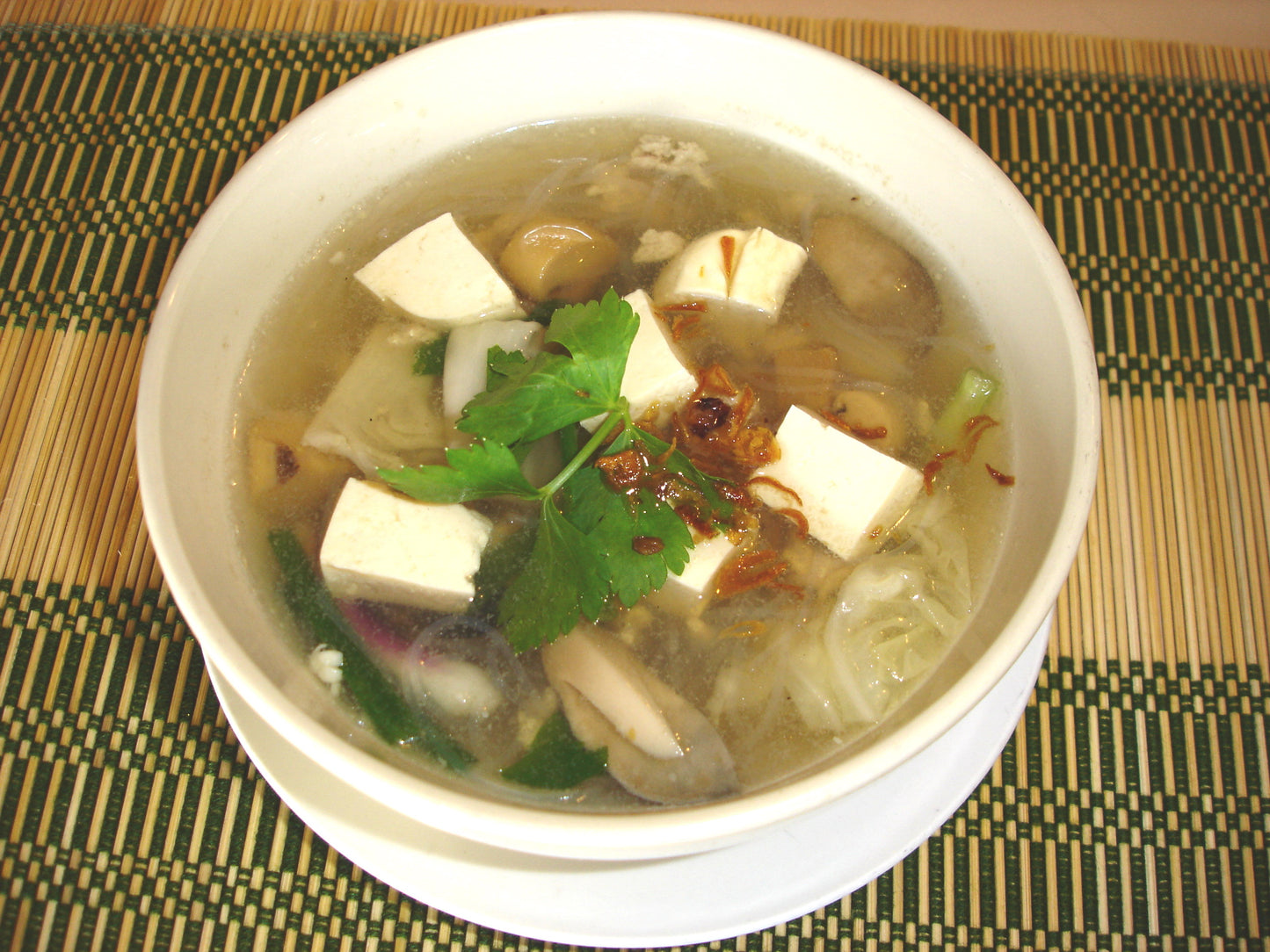 C01 Clear Soup with Tofu and Minced Chicken